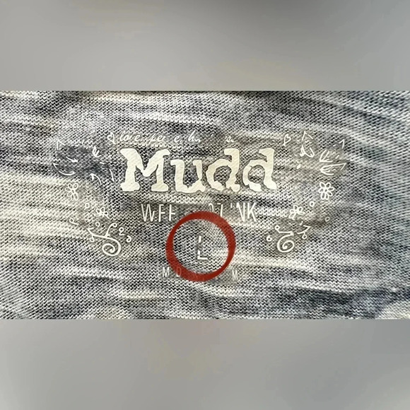 MUDD | juniors loose fit camouflage tank top. Size: L - Picture 4 of 7